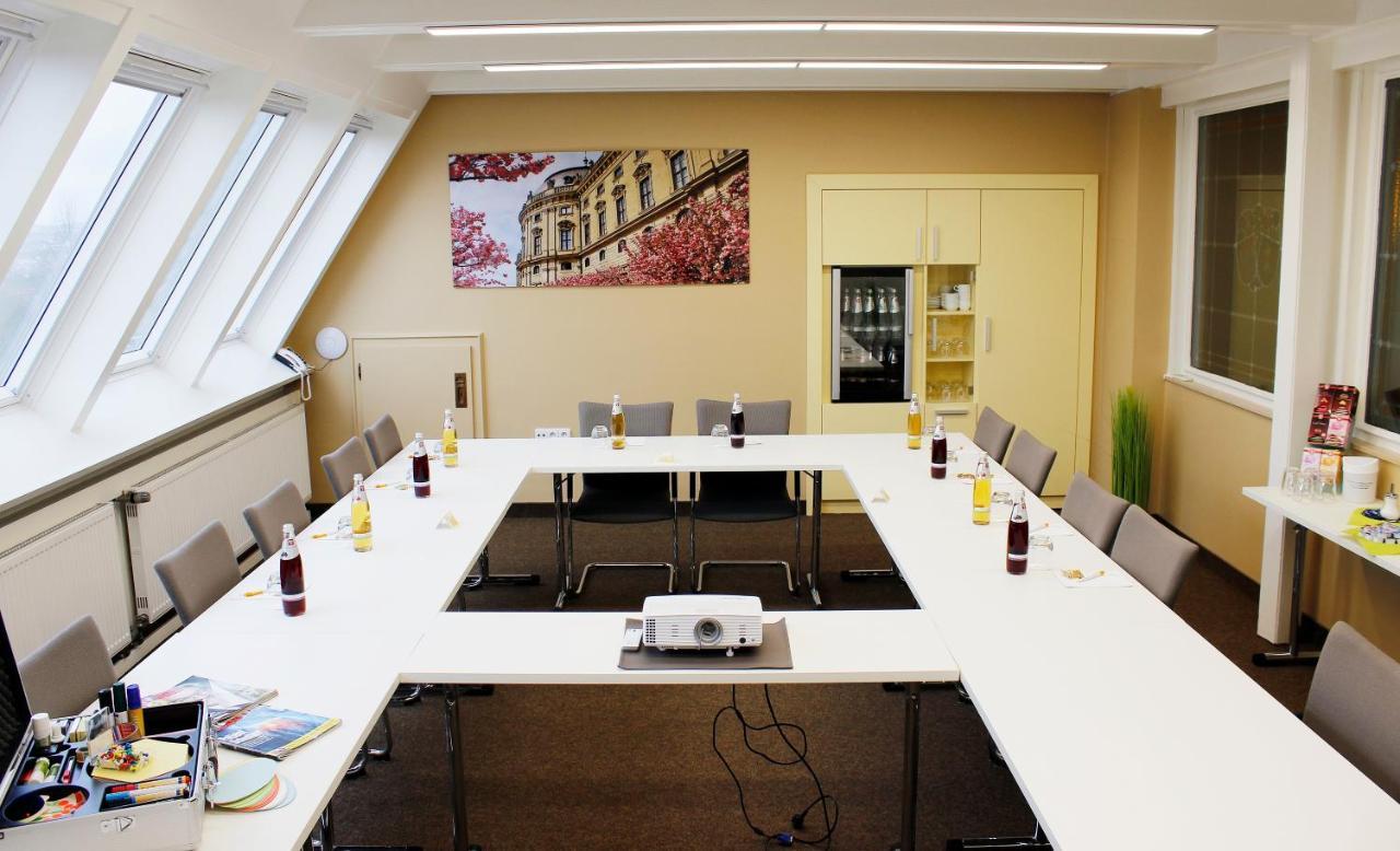 Hotel Wittelsbacher Hoeh Wurzburg Luaran gambar