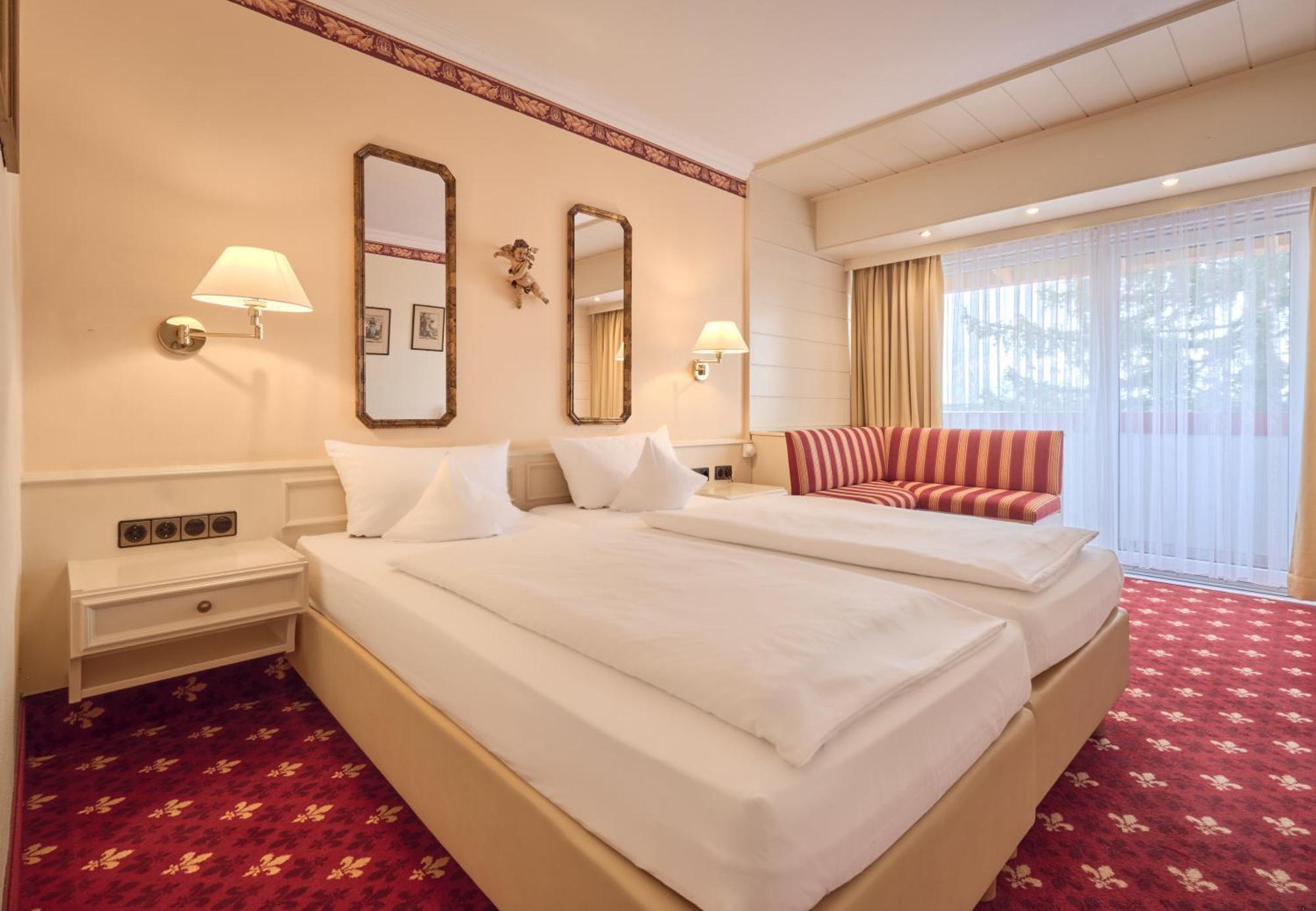 Hotel Wittelsbacher Hoeh Wurzburg Luaran gambar