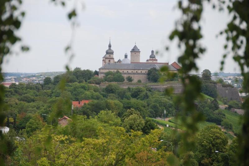 Hotel Wittelsbacher Hoeh Wurzburg Luaran gambar