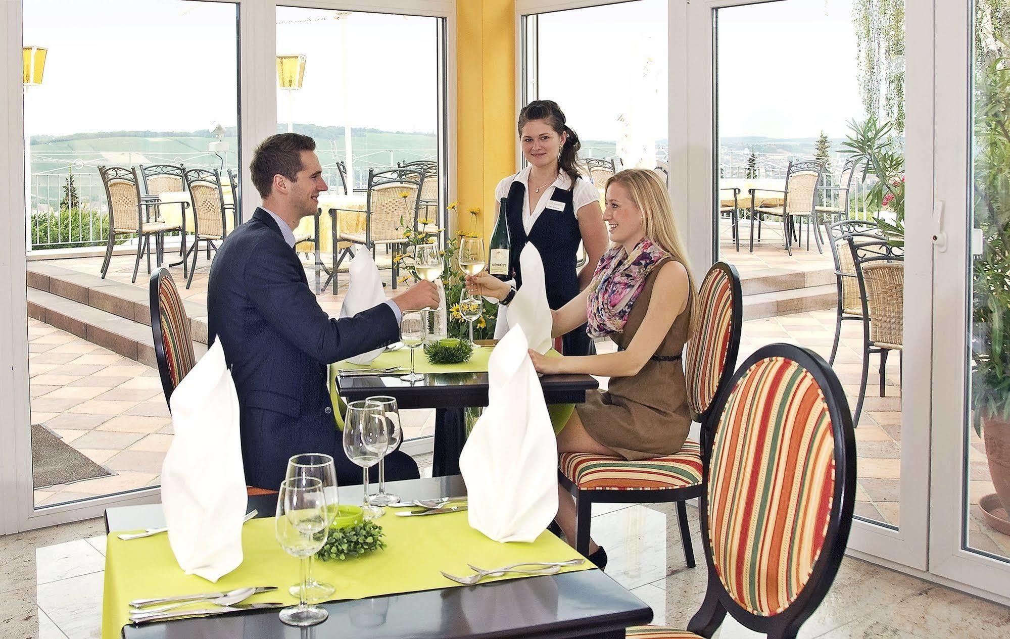 Hotel Wittelsbacher Hoeh Wurzburg Luaran gambar